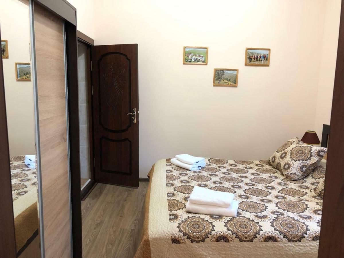 Saroy Guest House Samarkand Esterno foto